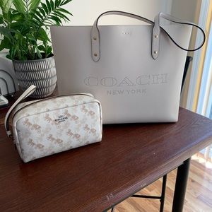 Coach tote with makeup bag